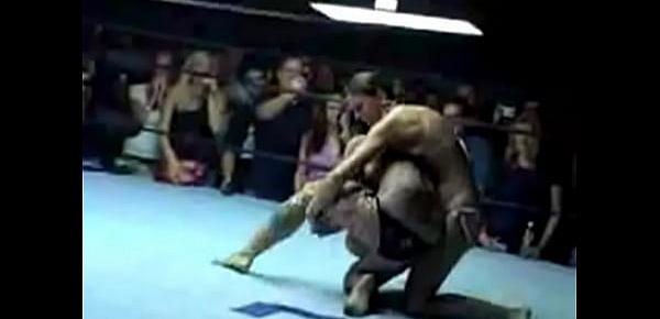  women wrestling 02